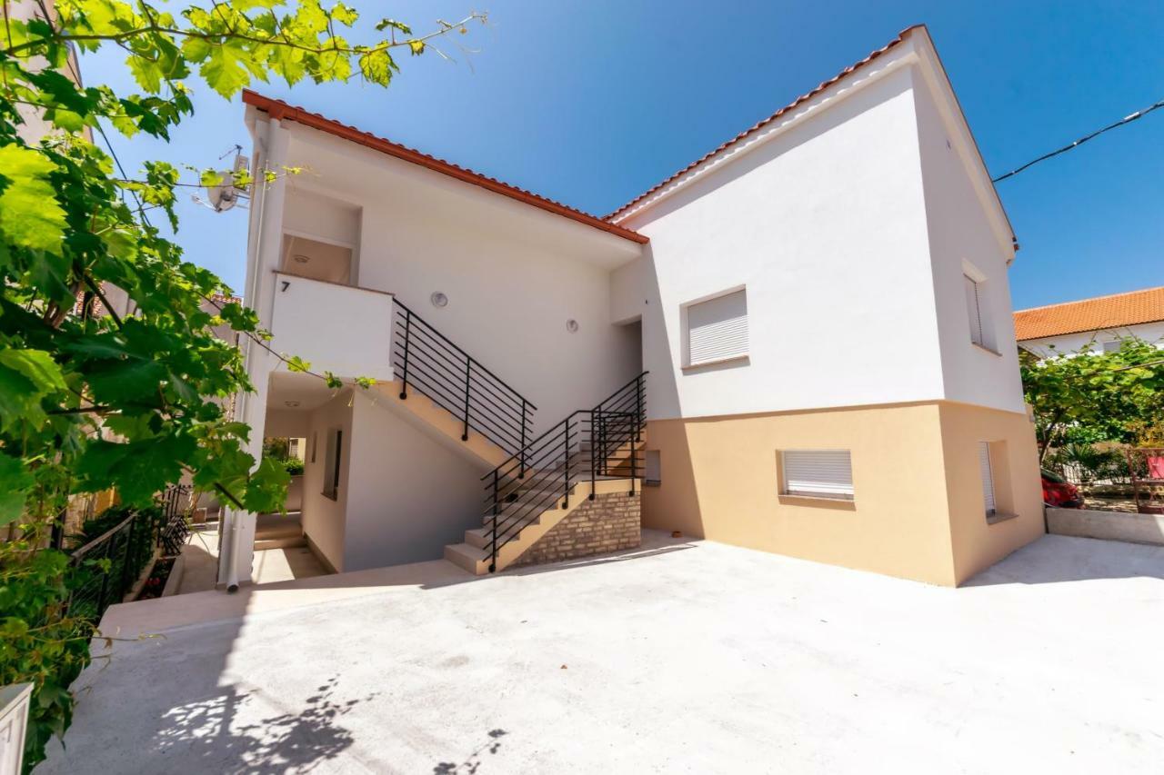 Apartments Filip Zadar Exterior photo